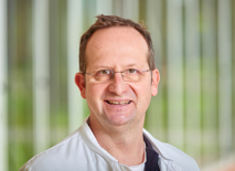 Marko Ojemann ist ein erfahrener Neurotraumatologe und verfügt über eine große Expertise in der Hochfrequenz-Stimulation des Rückenmarks (SCS).